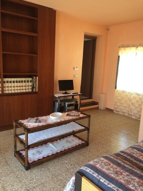 Yoghi & Bubu Leilighet Gambolò Rom bilde